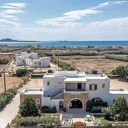 Zefyros فندق
