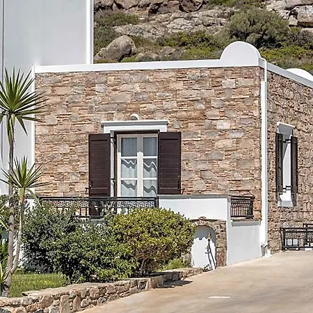 Zefyros فندق Naxos City